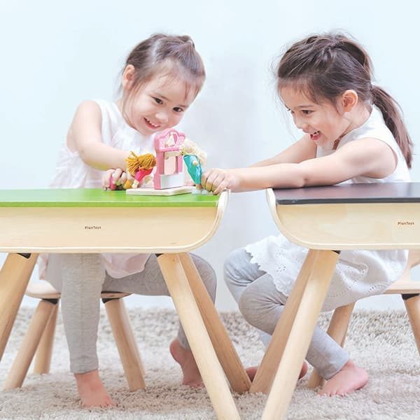 Plantoys Bord och stol | Bluum PlanToys arkiv | Bluum