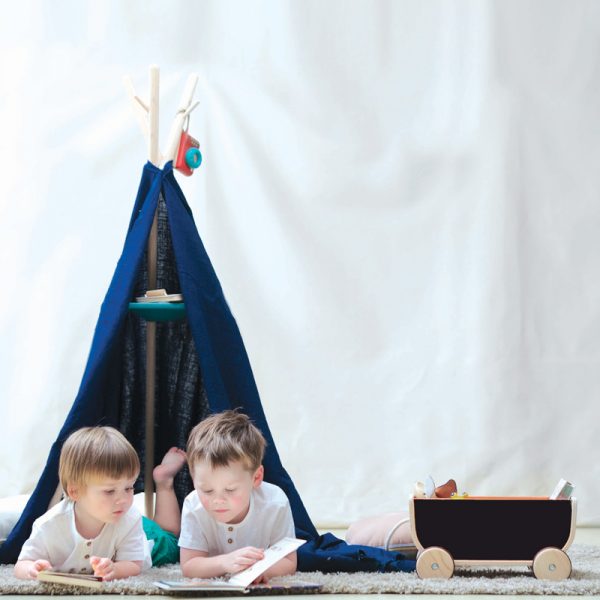 Vagn i trä svart | Bluum PlanToys arkiv | Bluum