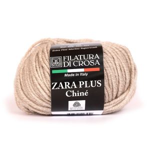 Stickad tröja Vardagströja - garnpaket från Bluum i Zara Plus Merino Ull Stickning 4-6 år Chine parchme