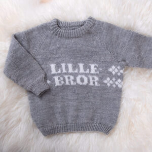Bluum stickad tröja - Lillebror i Pure Eco Baby Wool