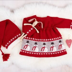 Bluum stickning - Snögubbe klänning med tomteluva i Soft Merino Ull Röd Stickning 0-3 mån
