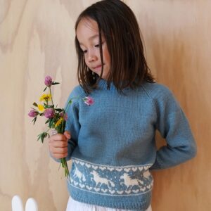 Bluum stickning - Hästtröjan i Pure Eco Baby Wool