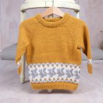Bluum stickad tröja - Ekorre i Pure Eco Baby Wool