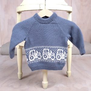 Bluum stickning - Traktortröjan i Pure Eco Baby Wool