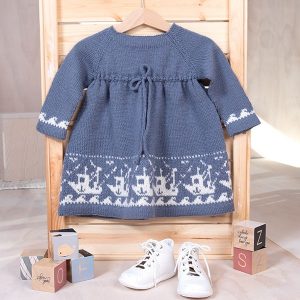 Bluum stickad klänning - Fiskebåt - Pure Eco Baby Wool
