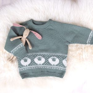 Bluum stickningsset - Lammet tröja och kjol i Pure Eco Baby Wool