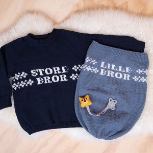 Stickad Myspåse Lillebror - garnpaket i Bluum Pure Eco Baby Wool