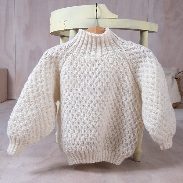 Stickad tröja Bubblor till barn - garnpaket i Bluum Pure Eco Baby Wool