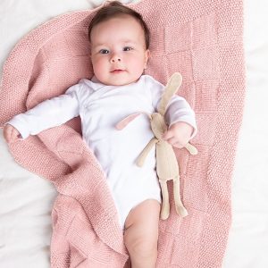 Stickning Babyfilt Kaisa - garnpaket från Bluum i Solo Cashmere