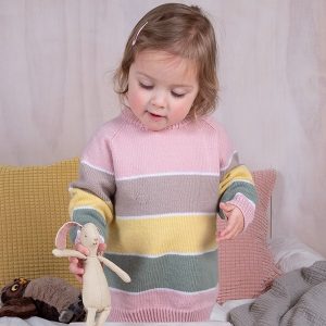 Stickad tröja Sockervadd - garnpaket i Bluum Soft Merino Ull
