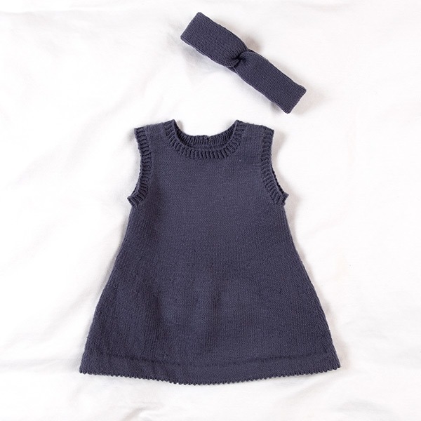Stickad tunika med hårband - garnpaket i Bluum Soft Merino Ull