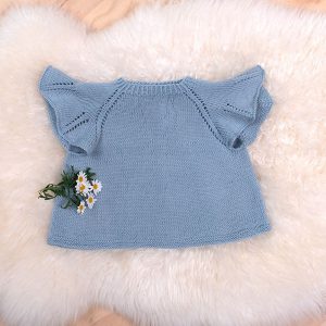 Stickad Fjärilstop - garnpaket i Bluum Pure Eco Baby Wool, Sirissima stickning