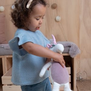 Stickad Fjärilstop - garnpaket i Bluum Pure Eco Baby Wool, Sirissima stickning