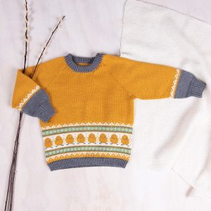 Stickat set Kyckling tröja med mössa - garnpaket i Bluum Soft Merino Ull