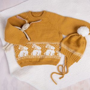 Stickat set Kanin-tröja och mössa - garnpaket i Bluum Pure Eco Baby Wool