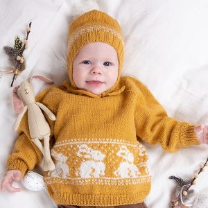 Stickat set Kanin-tröja och mössa - garnpaket i Bluum Pure Eco Baby Wool
