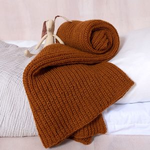 Stickad Bebisfilt i halvpatent, stor - garnpaket i Bluum Pure Eco Baby Wool