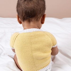 Stickat set T-shirt och blöjbyxa ränder - garnpaket i Bluum Soft Merino Ull