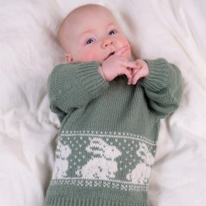 Stickad tröja Kanin - garnpaket i Bluum Pure Eco Baby Wool