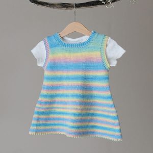 Stickad tunika Färgspel - garnpaket i Bluum Soft Merino Ull