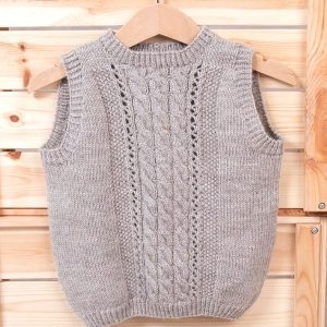 Stickad väst Fläta - garnpaket i Bluum Pure Eco Baby Wool
