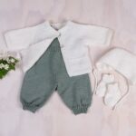 Stickat set Bebisset Hjärta - garnpaket i Bluum Pure Eco baby Wool