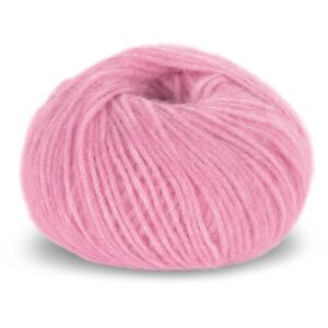 Strickad kofta Fläta - garnpaket från Bluum i Fluffy Stickning 1-2 år Pink Crush