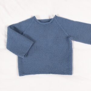 Stickad tröja Timjan till barn - garnpaket i Bluum Soft Merino Ull