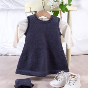 Stickad tunika med hårband - garnpaket i Bluum Soft Merino Ull