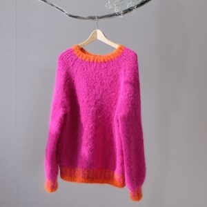 Stickad tröja Strå till dam - garnpaket från Bluum i Fnugg