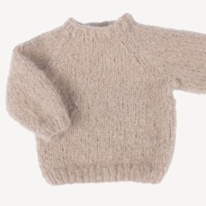 Stickad tröja August - garnpaket från Bluum i Fnugg