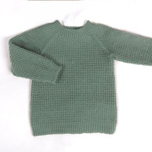 Stickad tröja Hugo med mössa Jadegrön - garnpaket i Bluum Soft Merino Ull
