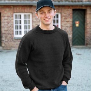 Stickad tröja Ultimat till män Svart - garnpaket i Bluum Soft Merino Ull