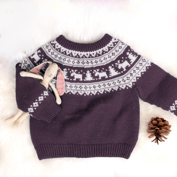 Stickad tröja Vinternatt - garnpaket i Bluum Pure Eco Baby Wool
