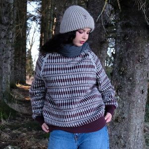 Stickad tröja Lärka till dam - garnpaket i Bluum Pure Eco Baby Wool