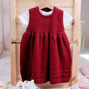 Stickad klänning Hjärta - garnpaket i Bluum Pure Eco Baby Wool