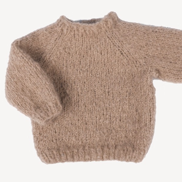 Stickad tröja August - garnpaket från Bluum i Fnugg