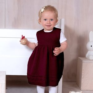 Stickad klänning Hjärta - garnpaket i Bluum Pure Eco Baby Wool