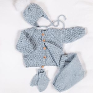Stickat set Bebisset Bubblor - garnpaket i Bluum Pure Eco baby Wool