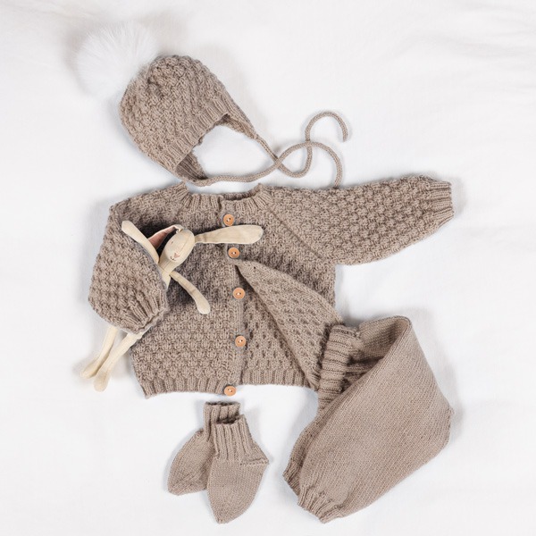 Stickat set Bebisset Bubblor - garnpaket i Bluum Pure Eco baby Wool