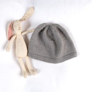 Bluum stickning - gratis stickmönster - Mössa i Sunset in Sahara