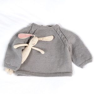 Stickad tröja Kamelia - garnpaket fra Bluum i Sunset in Sahara