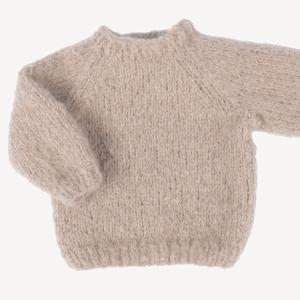 Stickad tröja August - garnpaket från Bluum i Fnugg