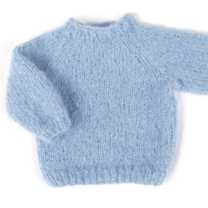 Stickad tröja August - garnpaket från Bluum i Fnugg