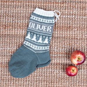 Stickade Julstrumpor Julgran och valfria namn - ganrpaket i Bluum Pure Eco Baby Woo