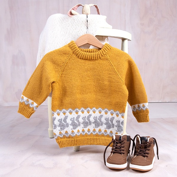 Stickad tröja Ekorre - garnpaket i Bluum Pure Eco Baby Wool