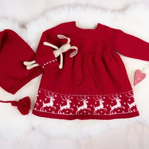 Stickat set Renklänning och tomteluva - garnpaket i Bluum Pure Eco Baby Woo