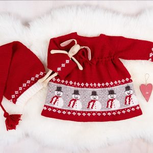 Stickat set Snögubbe klänning med tomteluva - garnpaket i Bluum Soft Merino Ul