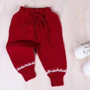 Stickat set Lammet kofta, byxa och tomteluva - garnpaket i Bluum Pure Eco Baby Woo
