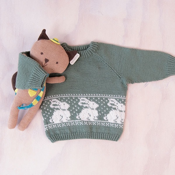 Stickad tröja Kanin - garnpaket i Bluum Pure Eco Baby Wool